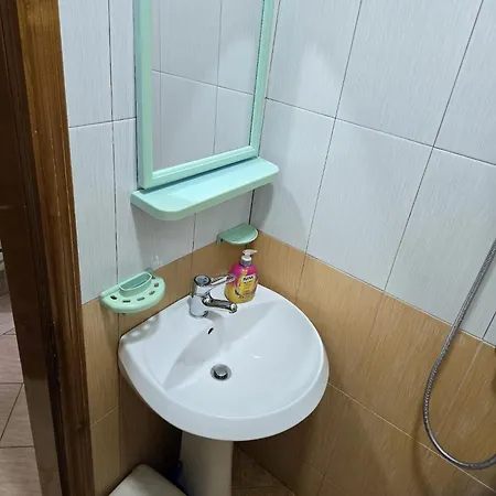 Bashllari A&b Di Fronte Al Mare 3* Vlorë