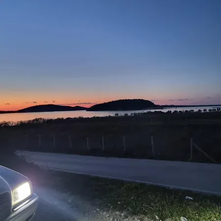 Bashllari A&b Di Fronte Al Mare Vlorë