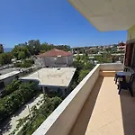 Bashllari A&b Di Fronte Al Mare Vlorë