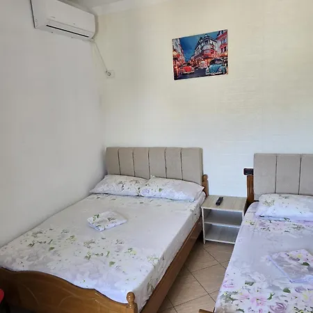 Bashllari A&b Di Fronte Al Mare 3* Avlonya