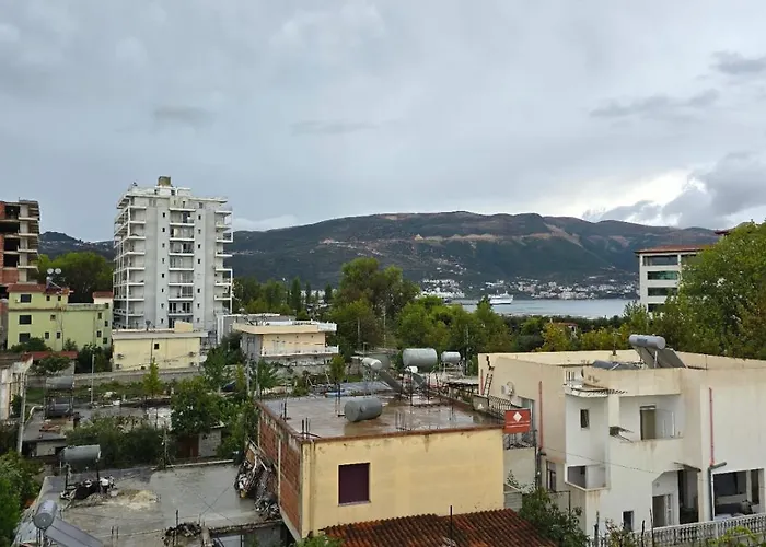 Aparthotel Bashllari A&b Di Fronte Al Mare