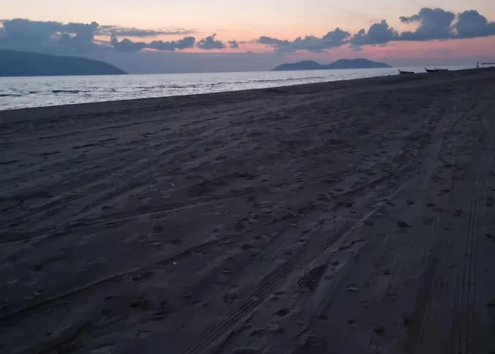 Bashllari A&b Di Fronte Al Mare 3* Vlorë